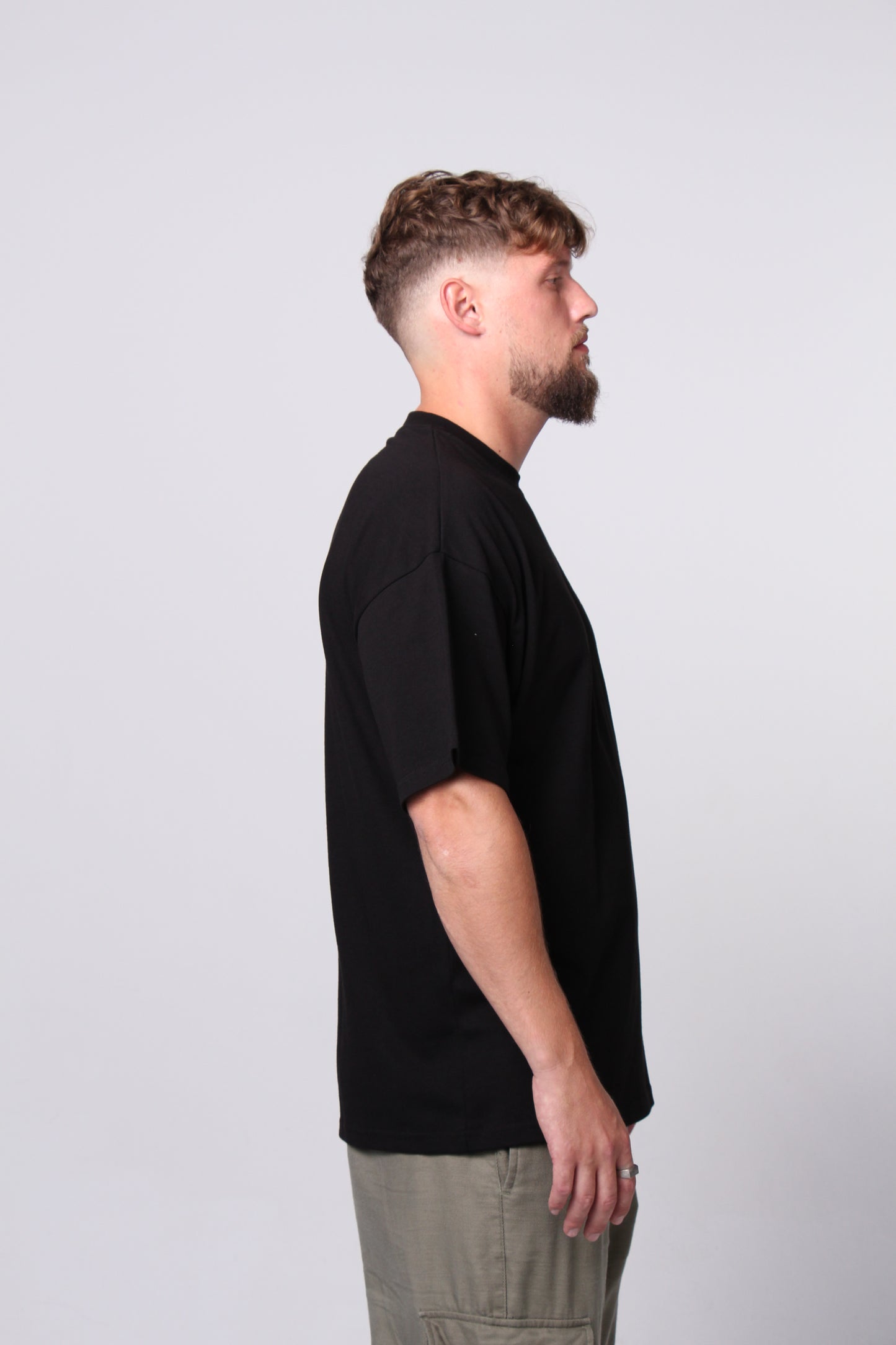 GAUNA BLACKTEE 47