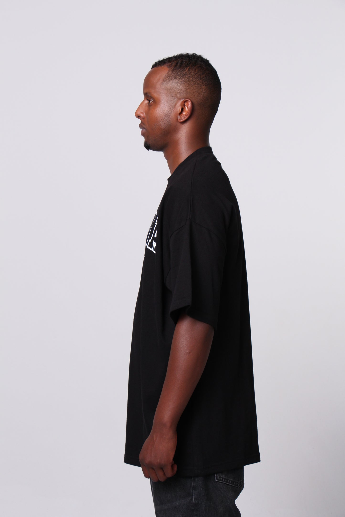 GAUNA BLACKTEE EST